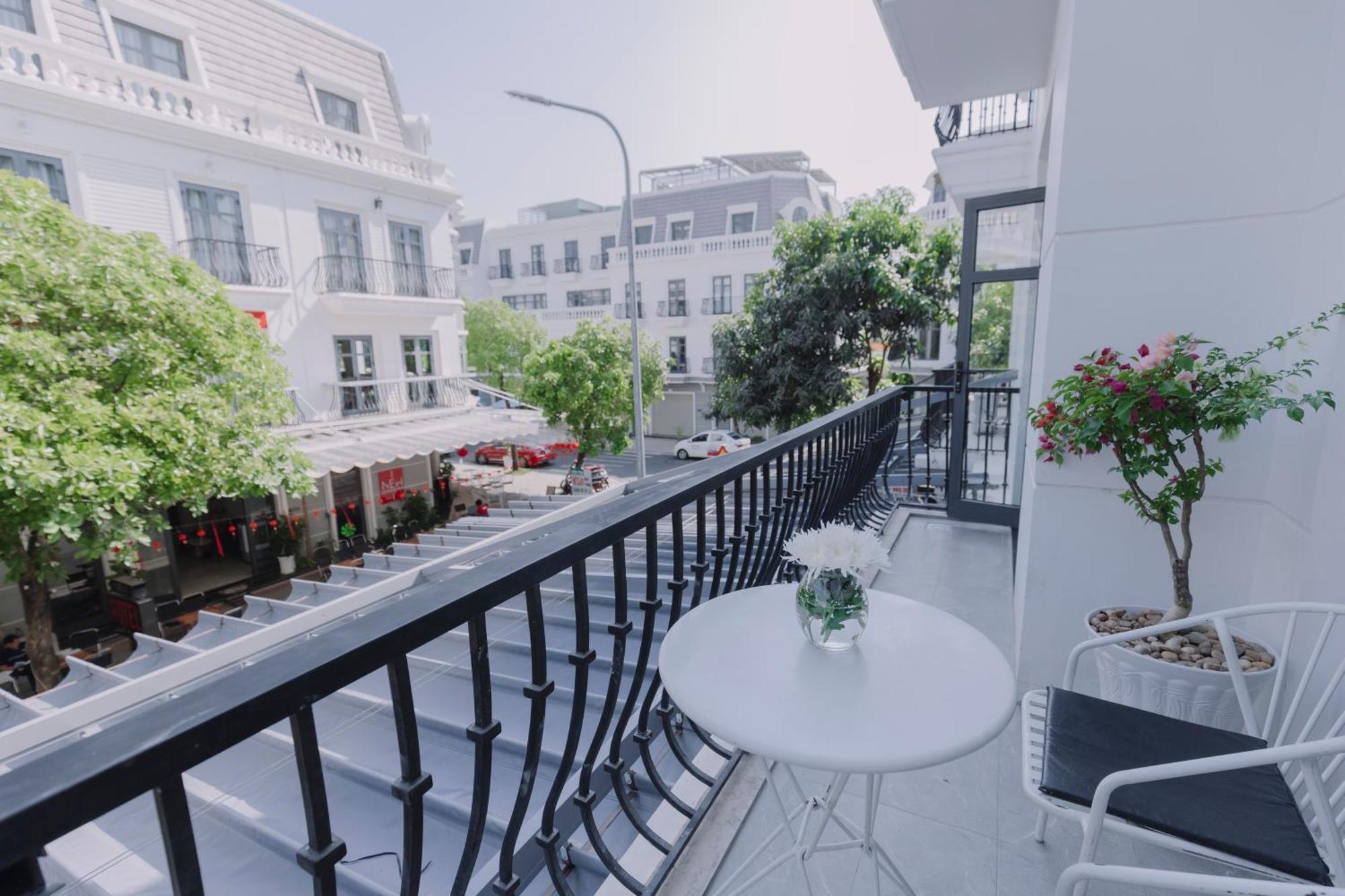 Arina Luxury Hotel - Vincom 西宁 外观 照片